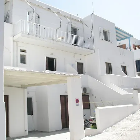 Ampeli Parikia (Paros)